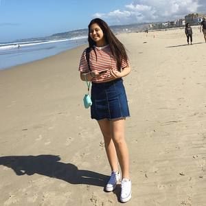 Meet your Posher, Maria angelica